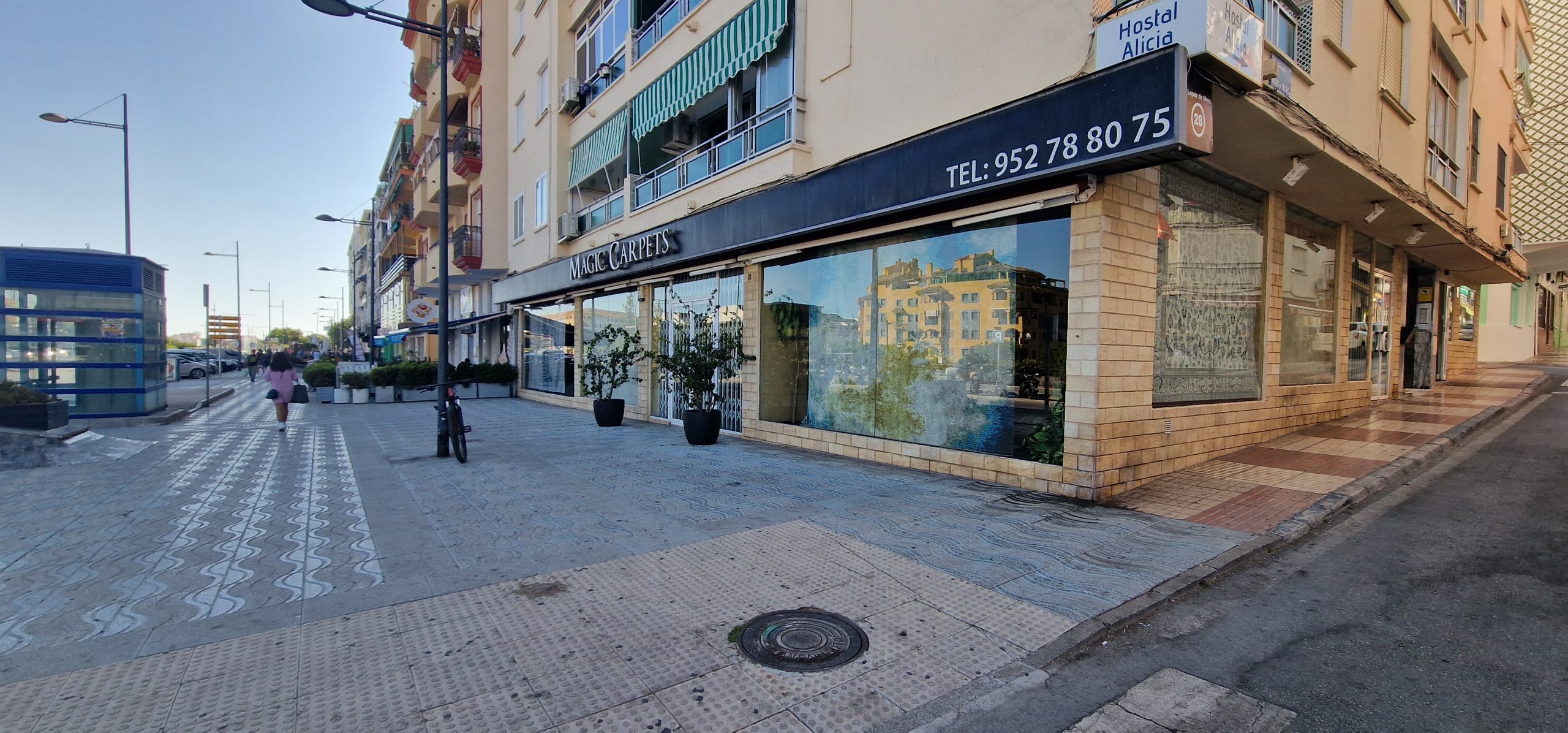 LOCAL COMMERCIAL + ENTREPÔT